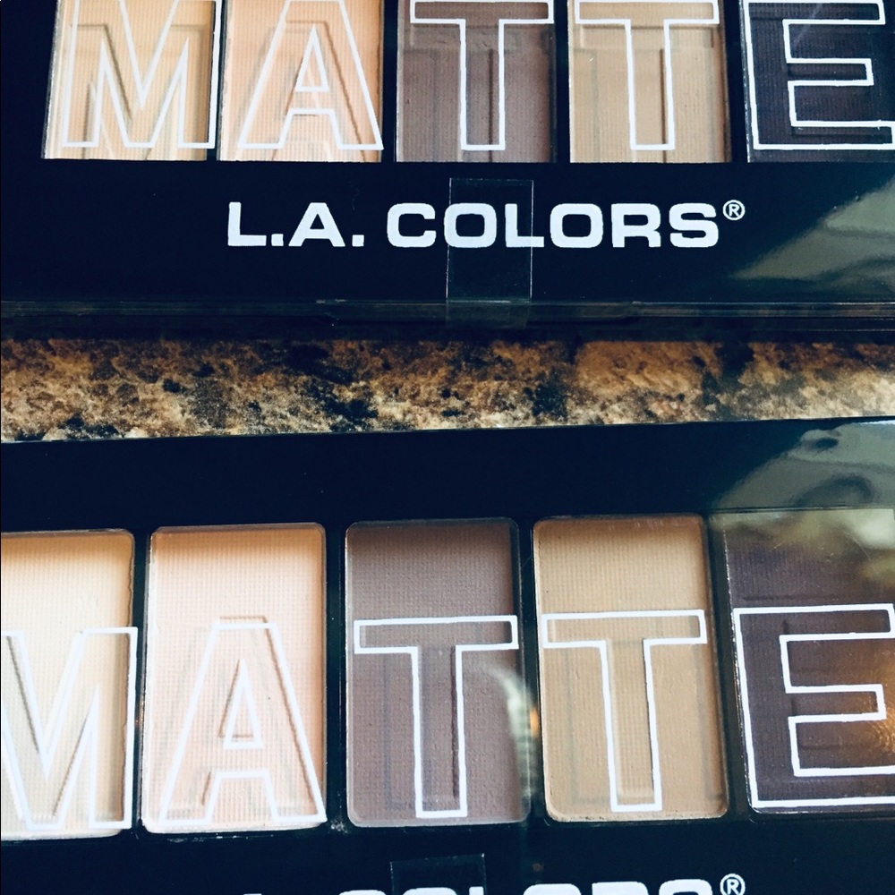 1 LA Colors matte shadow - Picture 2 of 4